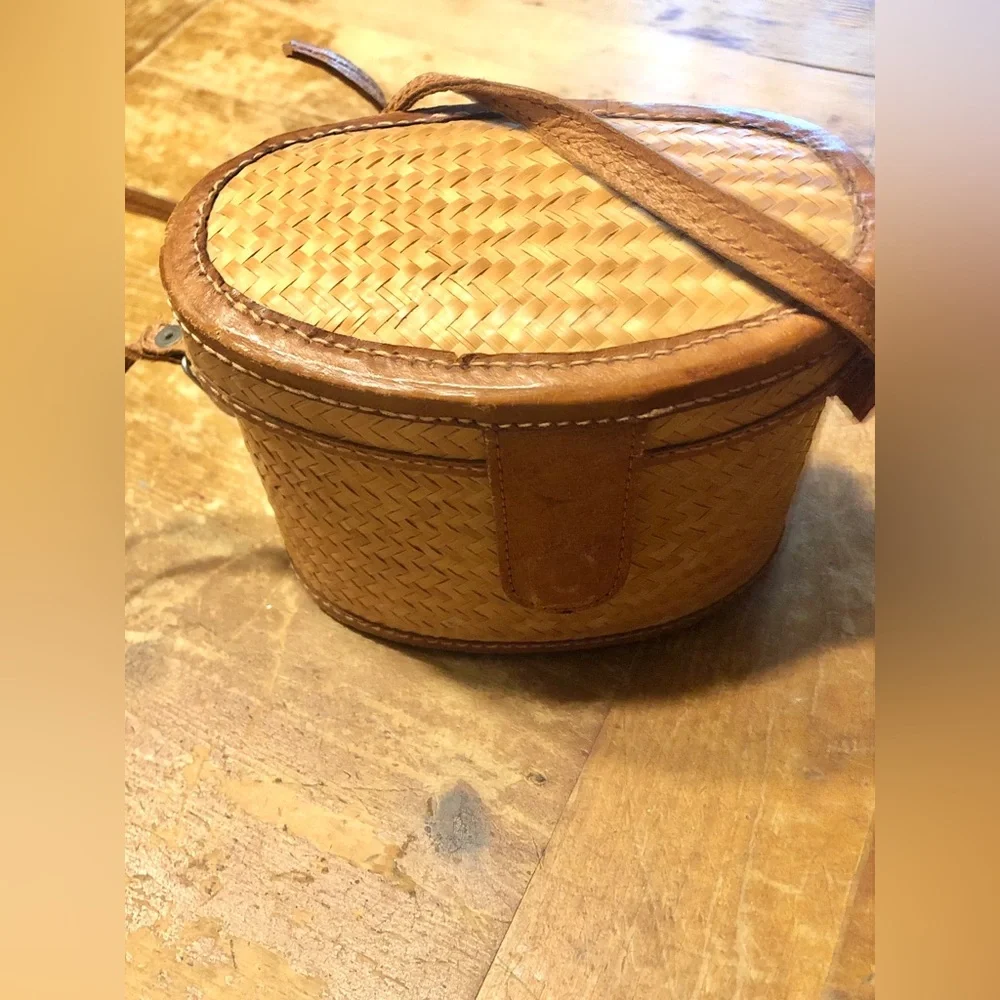 Woven Straw Crossbody Bag with Leather Trim - Natural Brown